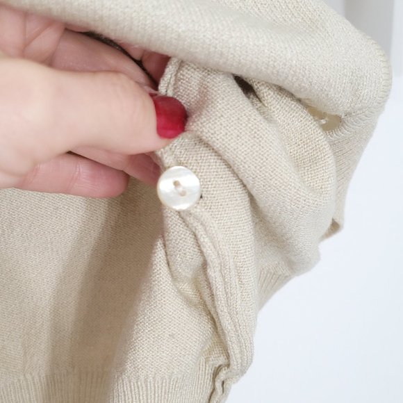 Gloria Vanderbilt Cream Beige Knit Cardigan Sweater Top Button Front Y2K Small - Picture 4 of 8